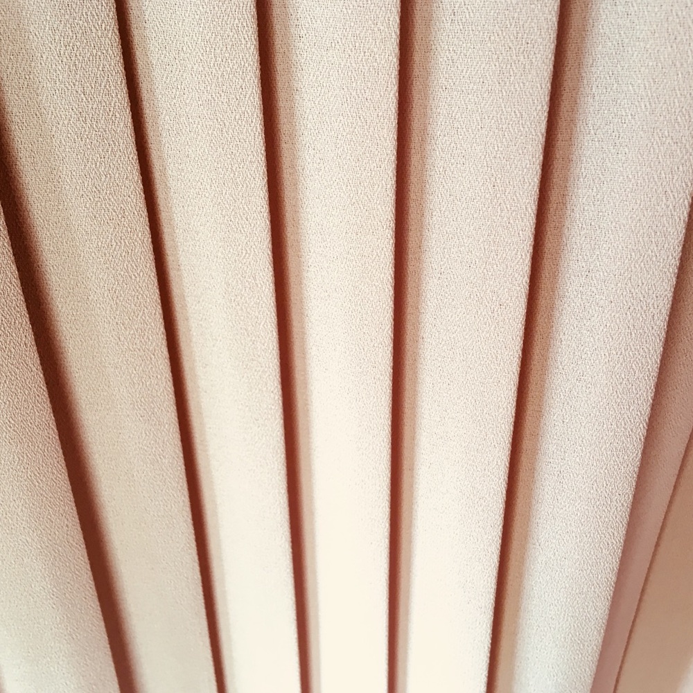 Vintage pleated pink skirt - Picture 6 of 7